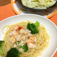 海老と帆立、ブロッコリーのパスタ
アンチョビキャベツ|あきらさん