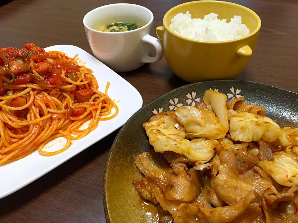 ホイコーロー
ナポリタン
ご飯
中華スープ
#晩ごはん|mamiさん