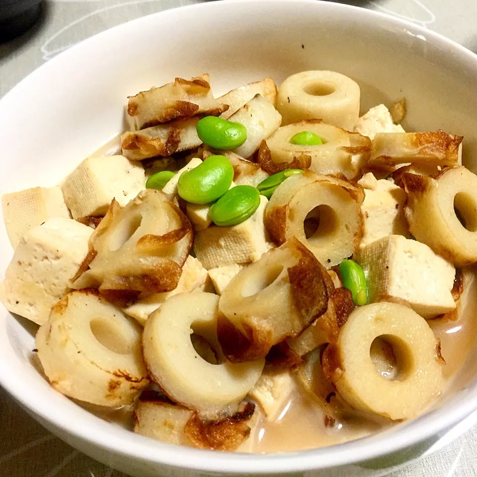 地味だけど意外に美味しかった😅
豆腐とちくわのあっさり炒め😊|tabyさん