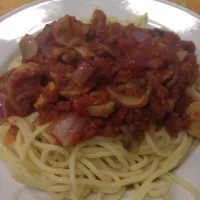 Snapdishの料理写真:Bolognese with mushroom and meat|Nasuhaさん