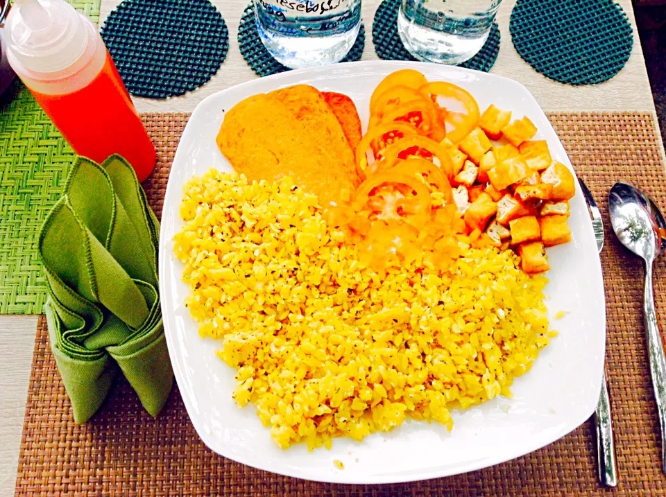 Mais rice mit Tomaten und Tofu #ordinaryspecialday|Nad Ocnauhcepさん