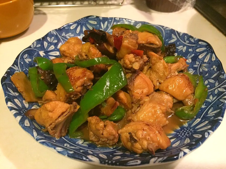 椎茸と鶏肉の炒め物|ハイさん