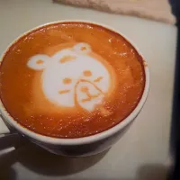 Snapdishの料理写真:くまさんラテ☕|サカイ ユウマさん