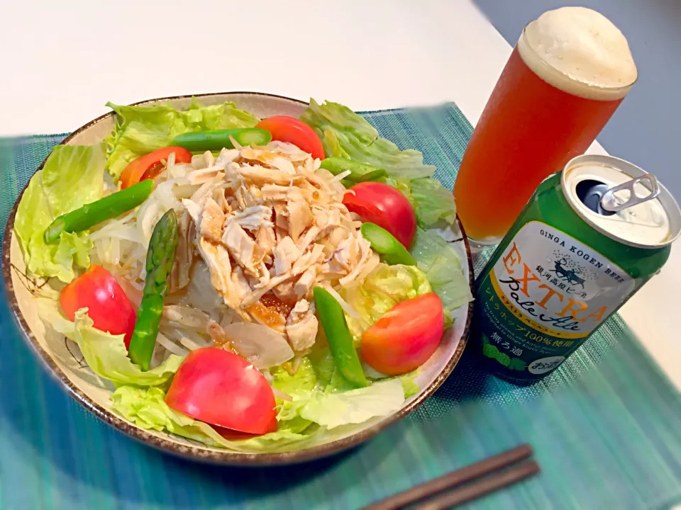 蒸し鶏と野菜のレモン冷麺と、銀河高原ビールのエクストラ ペールエール|Manabu Tanakaさん