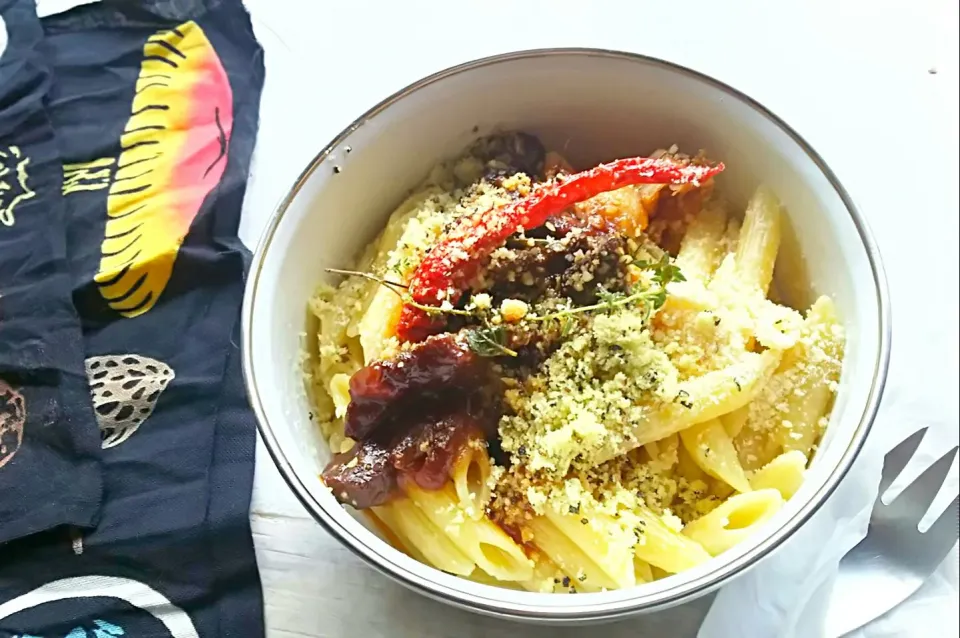 《BENTO》Estouffade de joue de Boeuf au vin rouge avec penne
牛頬肉の赤ワイン煮込み ペンネと共に|KimaLABOさん