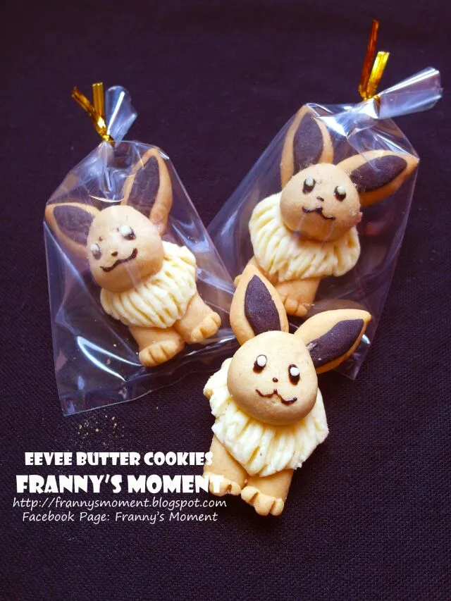 Pokemon Go ~ handmade butter cookies 
#handmadecookies #modellingbuttercookies #手工饼干 #牛油饼干 #宝可梦 #宠物小精灵 #pokemon #buttercookies  #pokemongo #eevee|Frannyさん