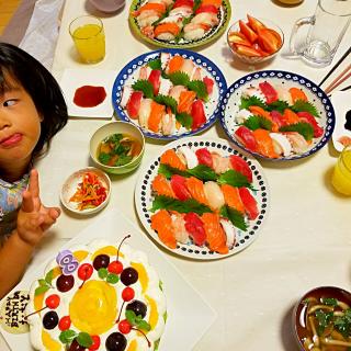 子供 誕生 日 ディナー レシピ 食べ物の写真