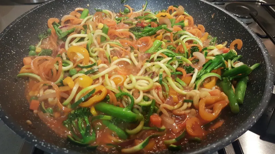 Zuchinni and carrot fettucine primavera.|Barbさん