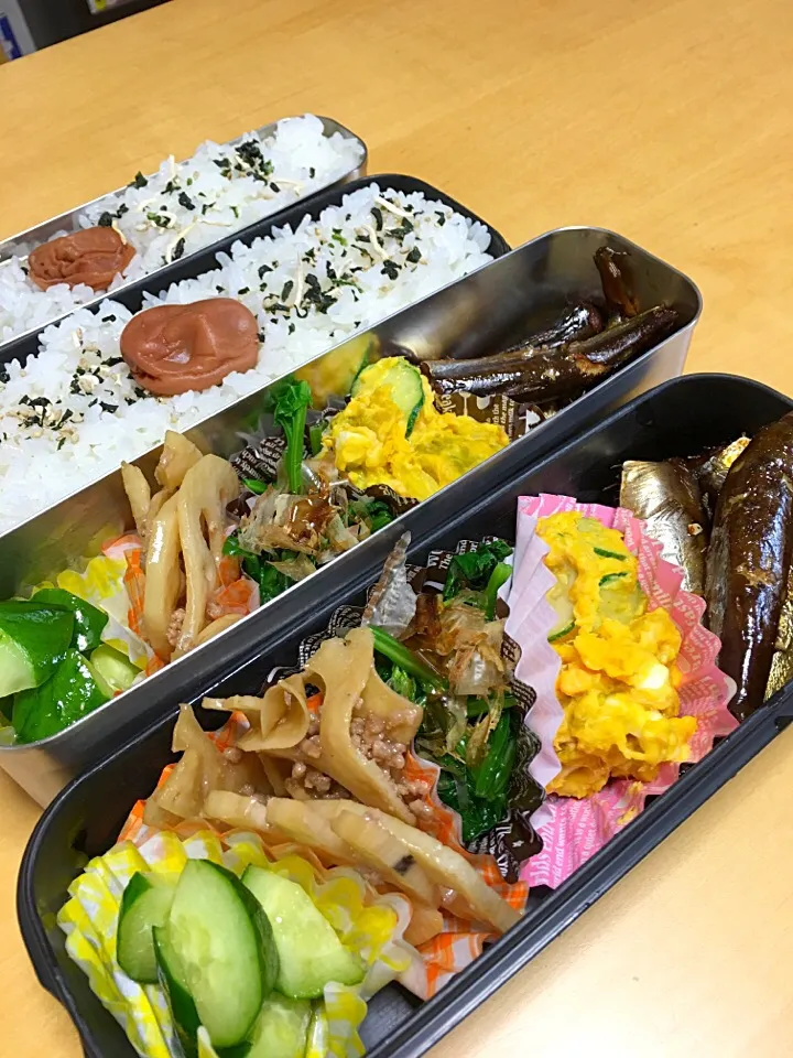 いわし煮付け ほうれん草お浸し かぼちゃサラダ レンコン炒め きゅうり浅漬け弁当。|Kumiko Kimuraさん