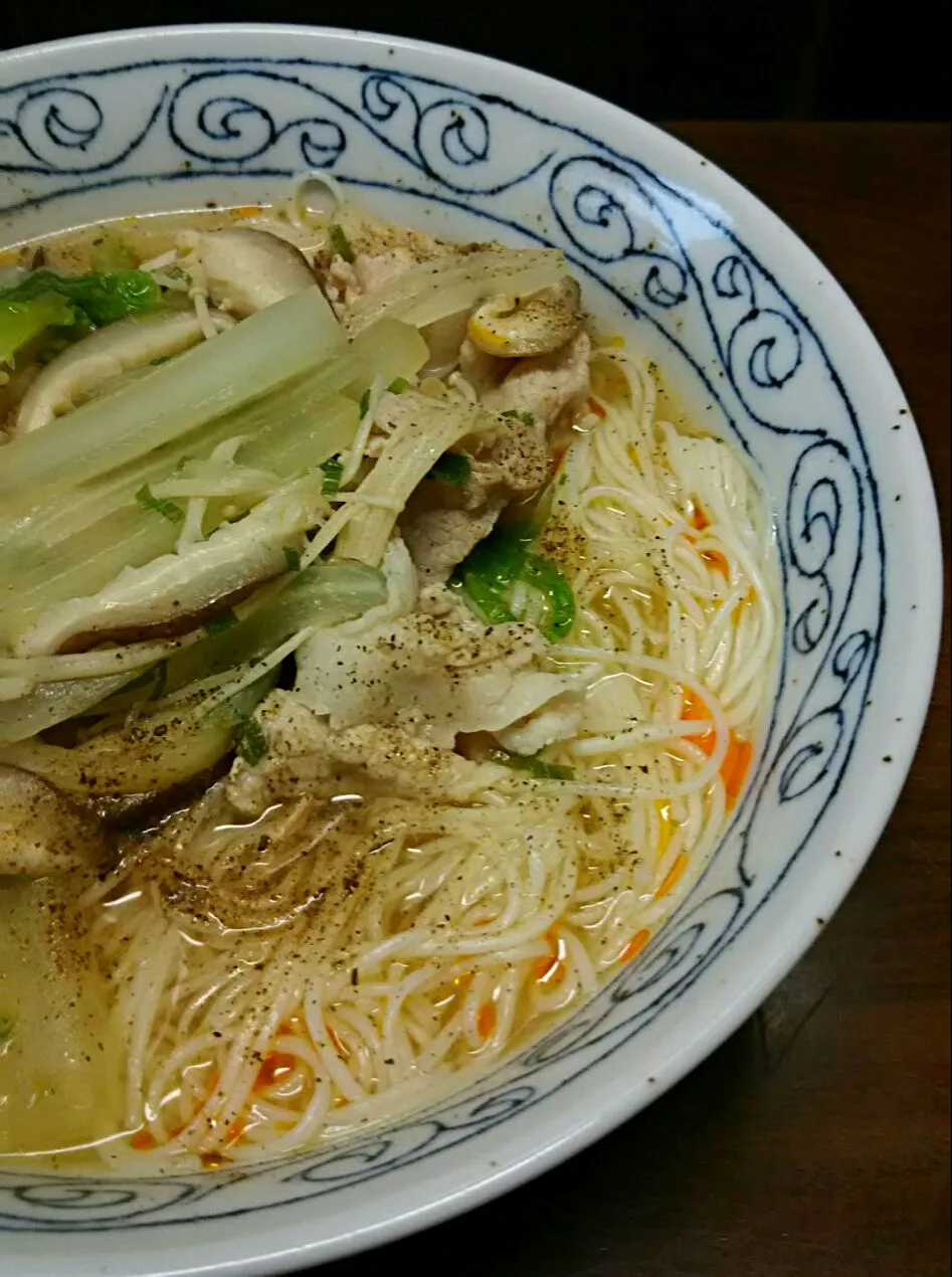 酸辣湯風にゅうめん😋|あらいぐまのしっぽさん