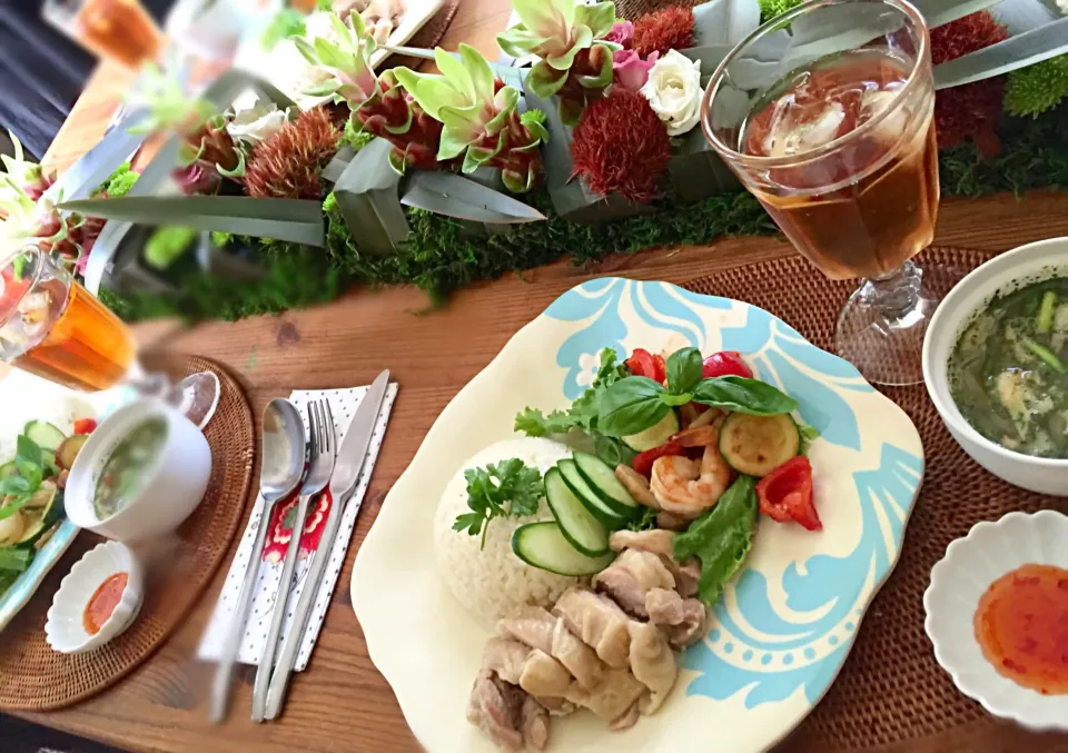 シンガポールチキンライスランチ🍴|カタツムリさん