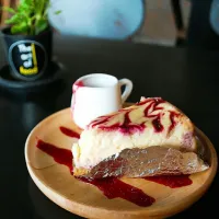 Snapdishの料理写真:Rasberry cheesecake|HnamtoeIIさん