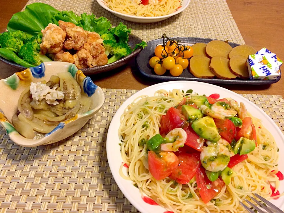 トマトバジルのカッペリーニと焼きナス風レンチン✨|ゆっちこさん