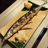 Snapdishの料理写真:秋の味覚、秋刀魚の塩焼き|Moeru Yamazakiさん