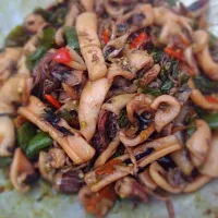 Snapdishの料理写真:Tumis cumi cabe hijau|syarifah Azalea Shahzadiさん