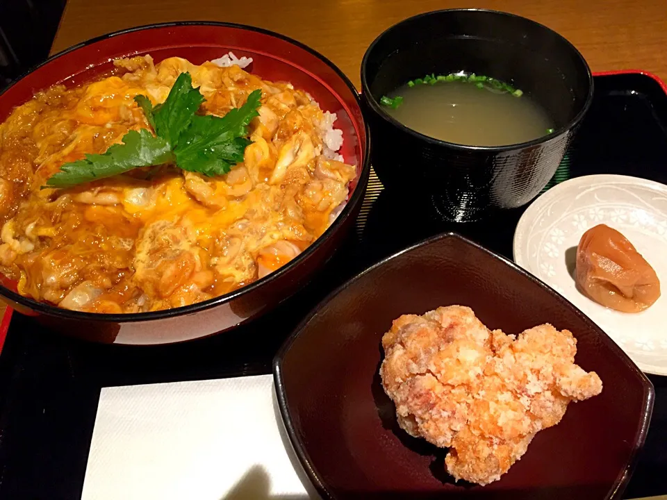 Snapdishの料理写真:名古屋コーチン八丁味噌親子丼|Runaさん