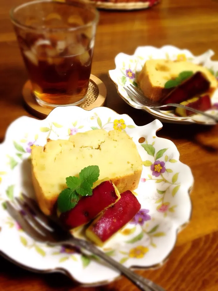 おからパウダーで  サツマイモのパウンドケーキ😋🍴|Kumiko Shimomuraさん