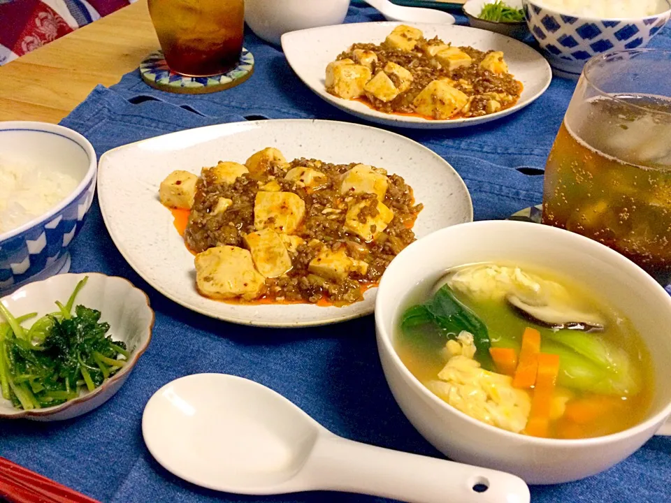 お夕飯☆
麻婆豆腐、中華スープ、三ツ葉炒め|とよよさん