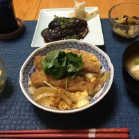 Snapdishの料理写真:大好きなえびフライを、丼にしてみました！|大福ママさん