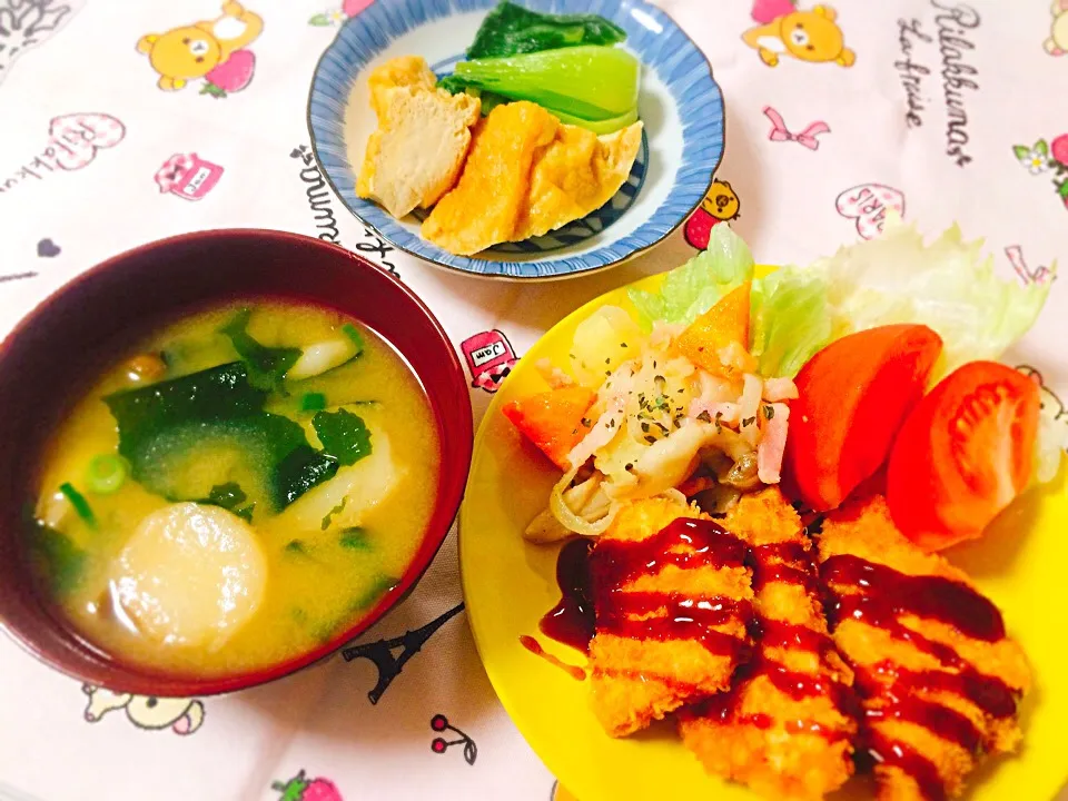 Snapdishの料理写真:チキンカツと厚揚げの煮物。|こすもすさん