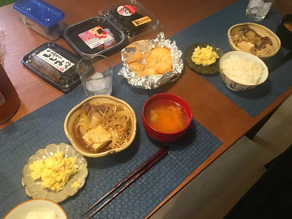 肉豆腐
ポテトサラダ
揚げのお味噌汁|maicoさん