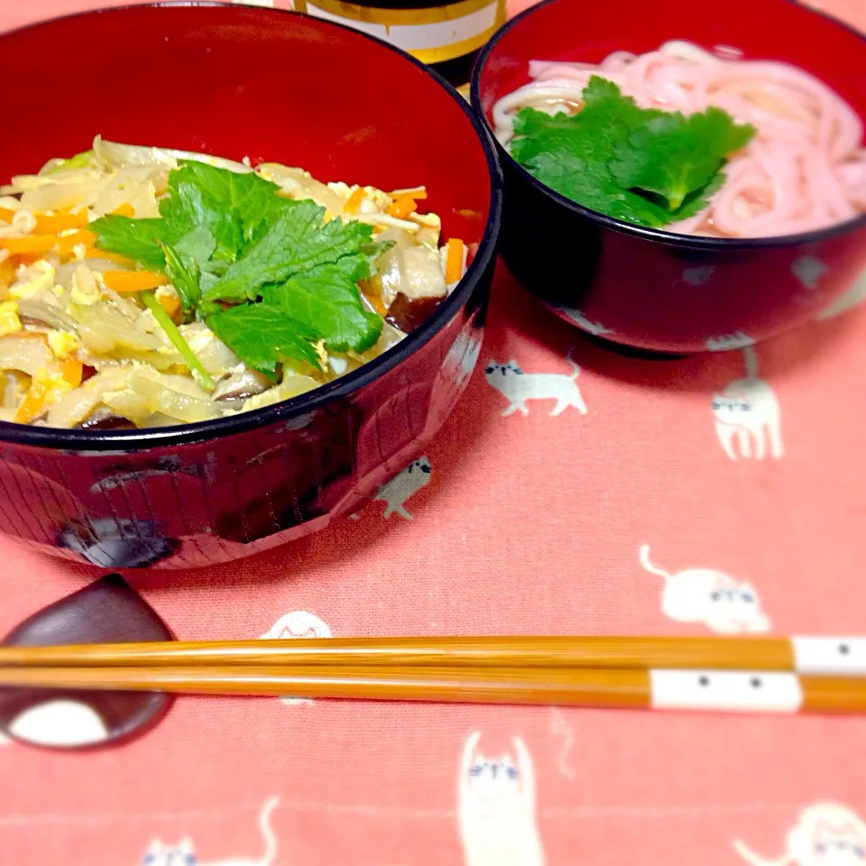 Snapdishの料理写真:🔰木の葉丼＆うどん|かなさん