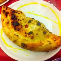 Snapdishの料理写真:Calzone|Rossella Valentinoさん