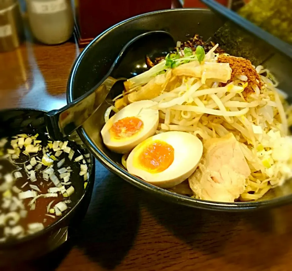 大井町・TOKYO鶏そばTOMO
~鶏油の味玉油そば~|りくれんさん