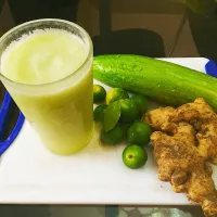 Cucumber and ginger smoothie.. #healthyrefreshing😀|MamaKaren Kaileenaさん