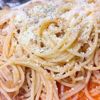 Snapdishの料理写真:手抜きミートソースパスタ♪|山ちゃんさん