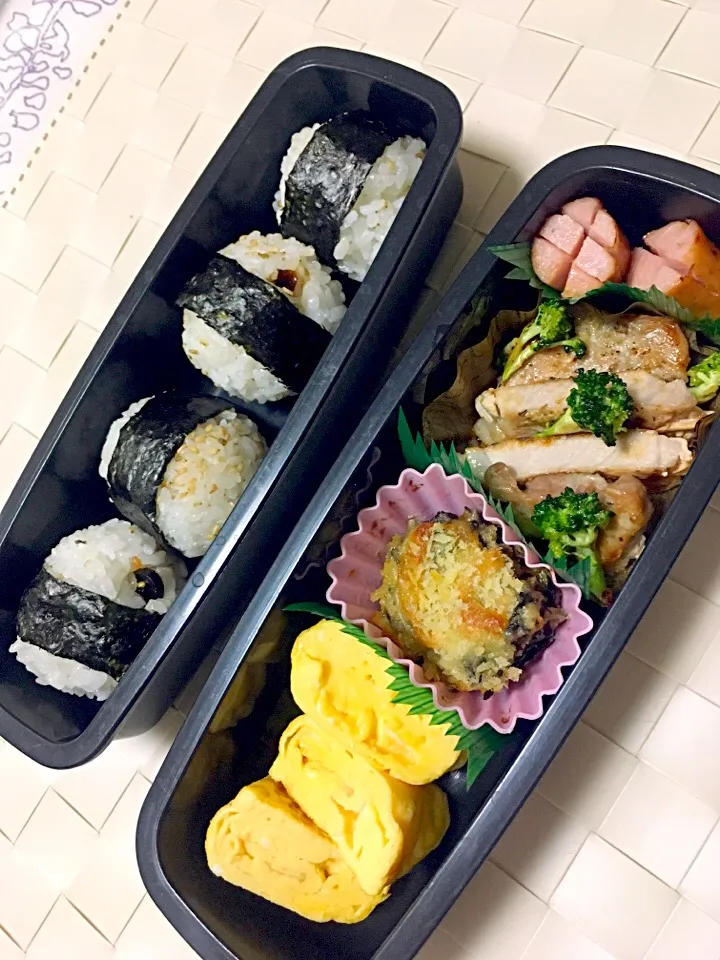 息子のお弁当
豚ロースガーリック塩とレモンペッパーソテー、ひじきのグラタン、だし巻き卵、ウィンナー|keitakumamaさん