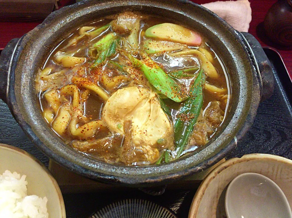 親子入り味噌煮込みうどん|あつしさん