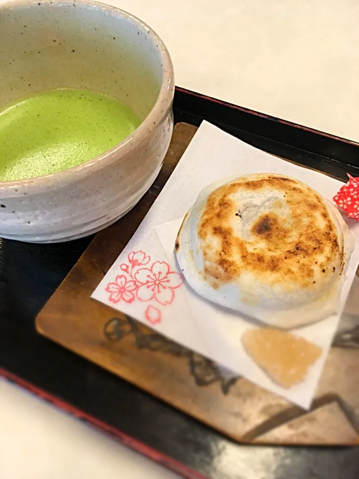 Snapdishの料理写真:抹茶セット 梅ヶ枝餅付き|れりさん