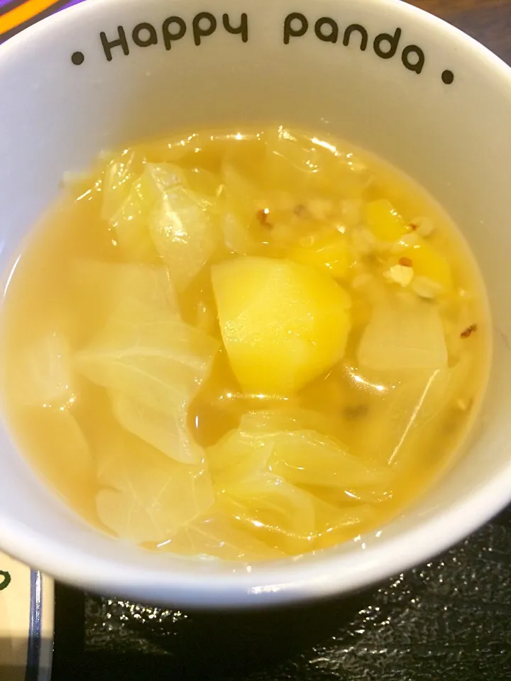 野菜とキヌア、蕎麦の実スープ|うさぱんださん