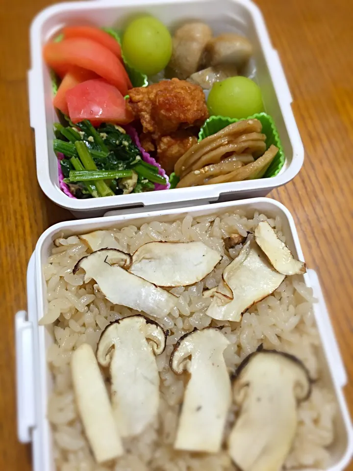 10月2日、松茸ご飯弁当🍱( *˙0˙*)|かよっぺさん