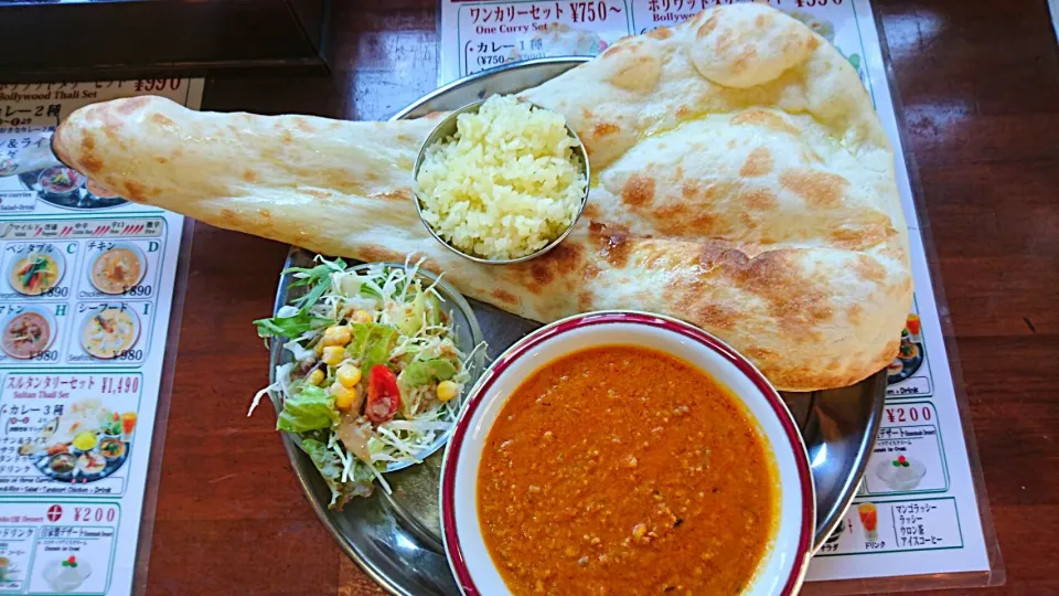 日替わりカレー  豆とキーマカレー|まぐろさん