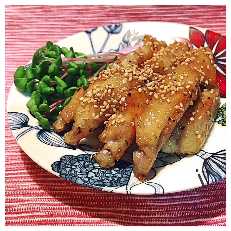 Tomokoちゃんの料理 名古屋風手羽中〜あぁ〜ビールが〜🍺🍺🍺🍺 【Chicken wing in Nagoya style 🍻 I'm dying for some beer❗️】|izoomさん