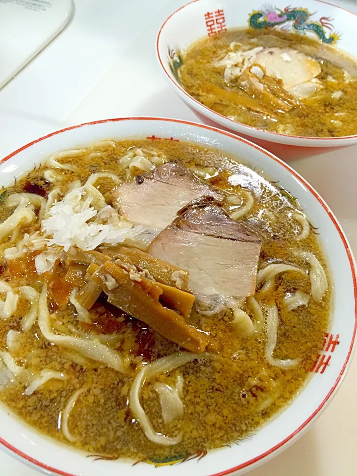 Snapdishの料理写真:新潟 杭州飯店ラーメン|Mayumi Konishiさん