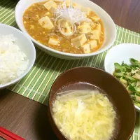 10/2  夕飯
麻婆豆腐
きゅうりとささみの中華サラダ
たまごスープ|sayaさん