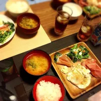 Snapdishの料理写真:かながつくってくれたあさごはん|なおなおなおさん