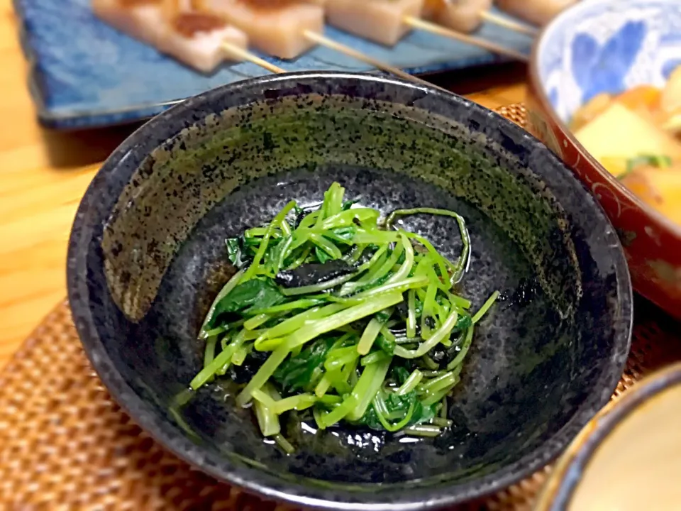 Snapdishの料理写真:三つ葉のお浸し！焼き海苔を和えると風味増して絶品★|Tsugumiさん