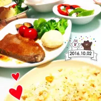 Snapdishの料理写真:お誕生日にステーーキ😆🐮♥♥|💛ぴーちゃん💛さん