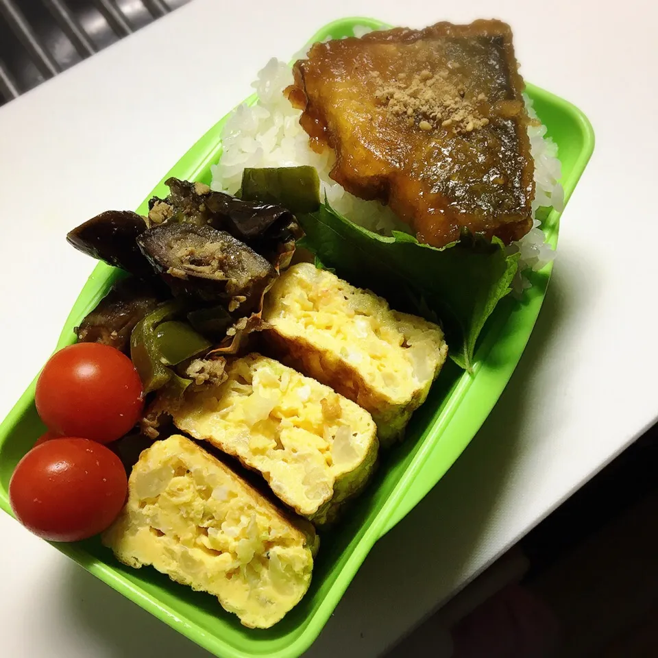 今日のお弁当〜♬
鯖の甘辛丼|renharuruさん