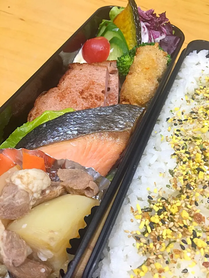 今日の親父弁当！|沖縄「ピロピロ」ライフさん