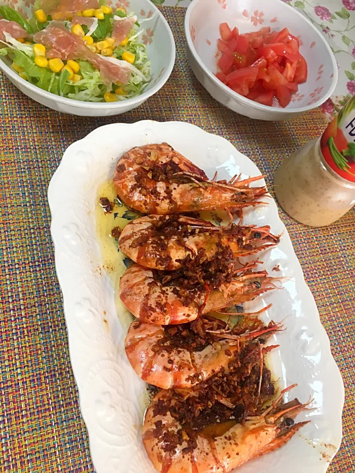 My lunch ATM 
Shrimp butter with garlic 
Yummy again 🍽
Lets it this kind of simple 
Lunch 🤗|Maria917🍴💖🍽さん