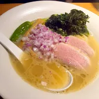 限定 鴨と真鯛を使った白湯スープの塩ラーメン@要町・篠はら