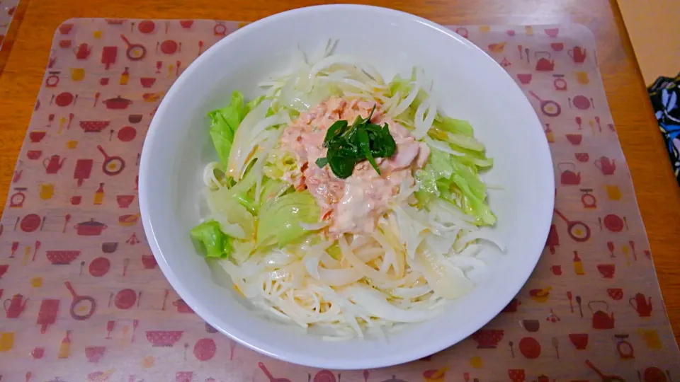 Snapdishの料理写真:９月３０日　サラダうどん|いもこ。さん