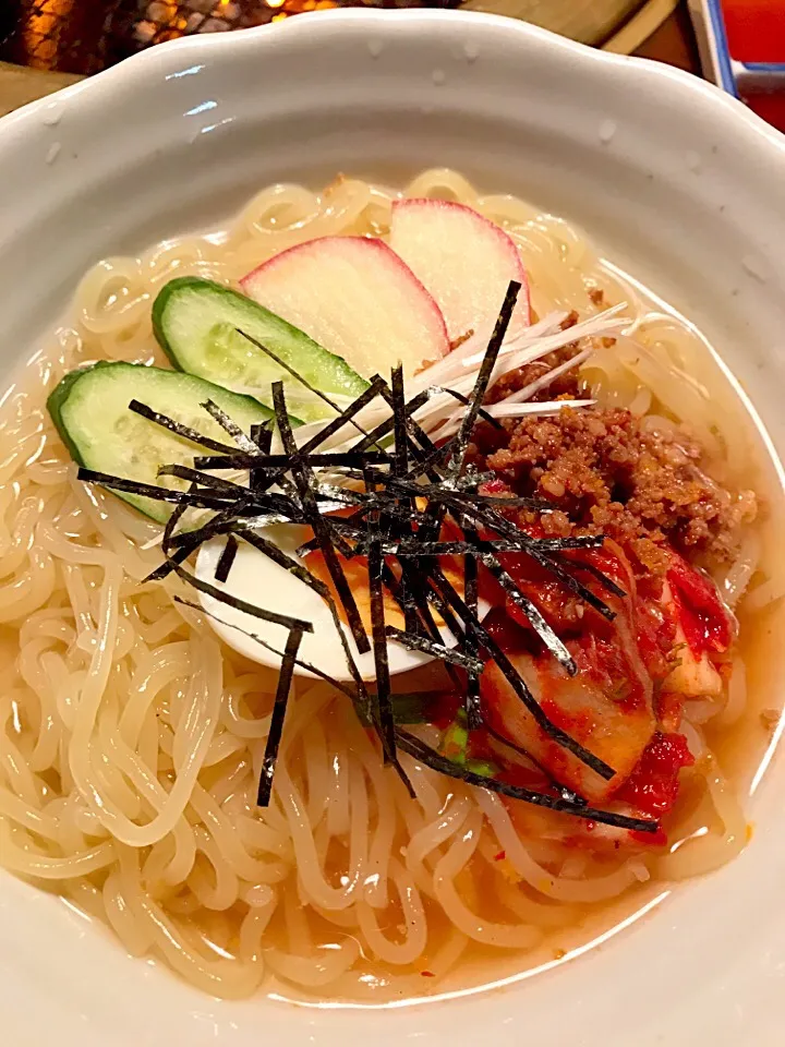 Snapdishの料理写真:焼肉屋さんの〆冷麺

三茶、まめ牛。|☆アスカ☆さん