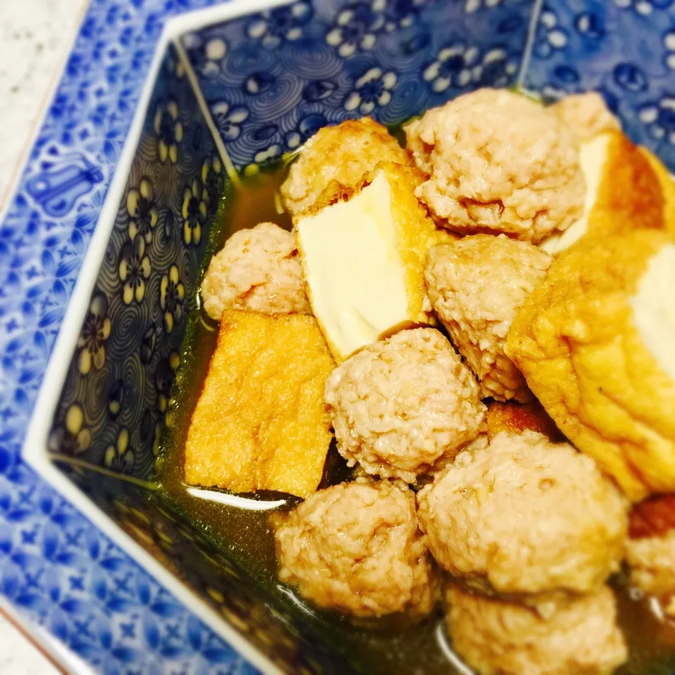 Snapdishの料理写真:☆絹厚揚げとふわふわ鶏団子の煮物☆|scandimikanさん