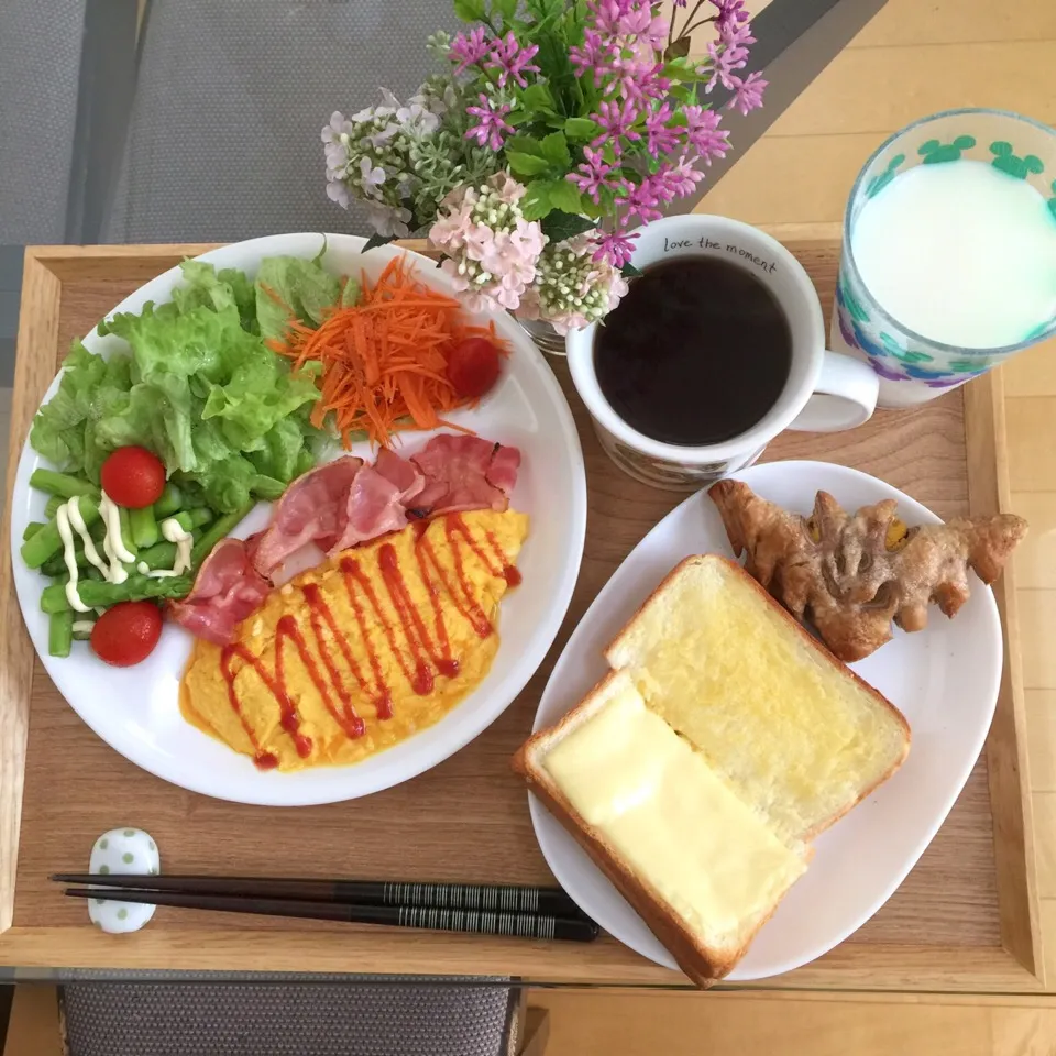 Snapdishの料理写真:10/5❤︎主人の休日モーニング❤︎|Makinsさん